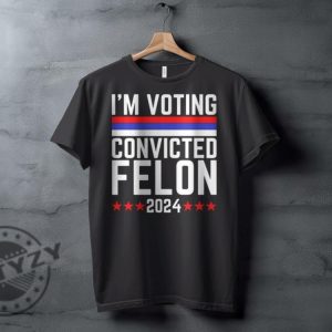 Im In Love With A Criminal Trump Supporter Shirt giftyzy 5