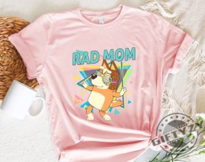 Retro Rad Mom Cute Mama Chilli Heeler Bluey Family Shirt giftyzy 5