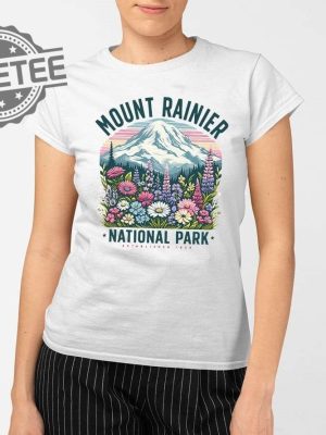 Mount Rainier National Park Wildflower Hoodie Shirt Sweatshirt Unique revetee 3