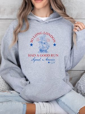 So Long London Have A Good Run Shirt So Long London Have A Good Run Hoodie Sweatshirt Unique revetee 4