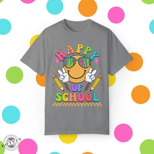 Teacher Gift First Day Of School Sweatshirt Back To School Tshirt 1St Day Of School Shirt giftyzy 2