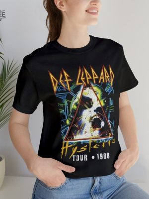 Def Leppard Lets Get Rocked T Shirt Def Leppard Hershey Pa T Shirt Def Leppard Tour T Shirt revetee 2