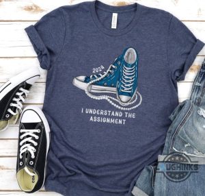 kamala harris chucks and pearls i understand the assignment shirt 2024