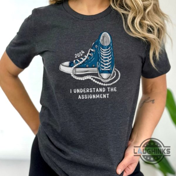 kamala harris chucks and pearls i understand the assignment shirt 2024