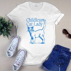 Childless Cat Lady T Shirt Childless Cat Lady Shirt revetee 3