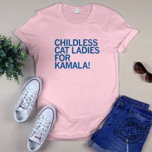 Childless Cat Ladies For Kamala T Shirt Childless Cat Lady Shirt revetee 3