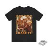 If You Feel It Chase It Shirt Glen Powell As Tyler Owens Twisters Vintage Unisex Short Sleeve Tee trendingnowe 1