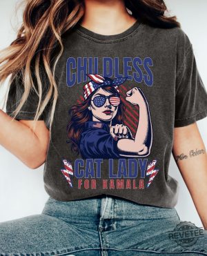 Childless Cat Lady Kamala Shirt Kamala Harris Shirt Women Vote Shirt Childless Cat Lady T Shirt revetee 7