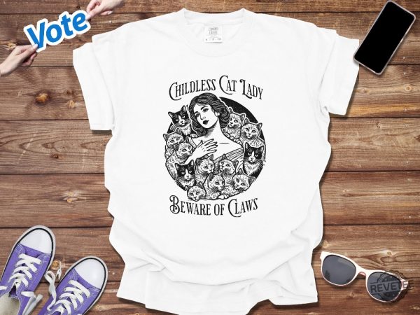 Childless Cat Lady Shirt Beware Of Claws Shirt Vintage Cat Lady Shirt Childless Cat Lady T Shirt revetee 1