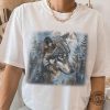 Vintage Wolf 90S Graphic Shirt Wolf Lovers Retro Tee Cute Wolf Gift revetee 1