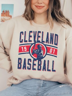 Vintage Cleveland Guardian Crewneck Sweatshirt T Shirt Cleveland Guardians Shirt revetee 2