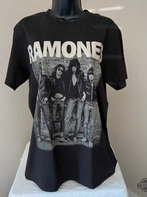 Ramones Vintage Shirt The Ramones T Shirt revetee 2