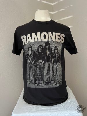 Ramones Vintage Shirt The Ramones T Shirt revetee 4