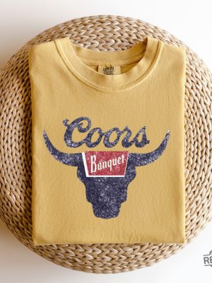 Retro Coors Banquet Rodeo Shirt Unisex Beer Shirt Coors Banquet Rodeo Shirt revetee 2