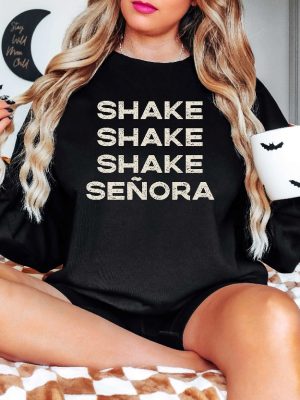 Shake Shake Shake Senora T Shirt Halloween Shirt Funny Halloween Shirt Halloween Costume Halloween Movie revetee 2