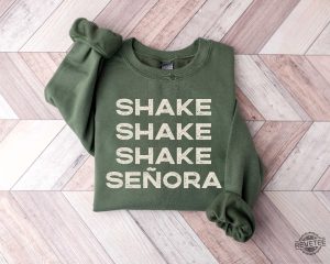 Shake Shake Shake Senora T Shirt Halloween Shirt Funny Halloween Shirt Halloween Costume Halloween Movie revetee 4