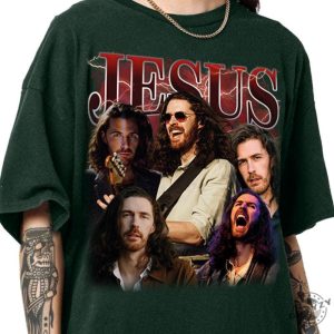 Jesus Vintage 90S Graphic Shirt Jesus Easter Sweatshirt Christian Easter Tshirt Retro Halftone Graphic Hoodie He Has Rizzen Unisex Shirt giftyzy 3