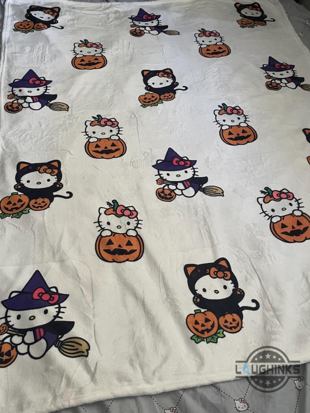 sanrio hello kitty halloween blanket