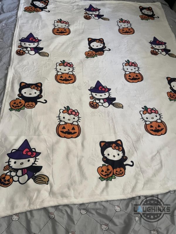 sanrio hello kitty halloween blanket