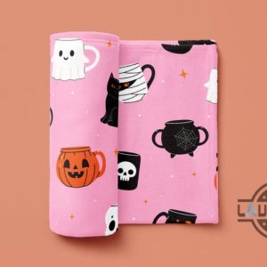 cute spooky ghost halloween throw blanket