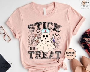 Stick Or Treat Shirt Ghost Nurse Halloween Tshirt Spooky Nurse Hoodie Phlebotomy Tech Halloween Nurse Sweatshirt Halloween Party Shirt giftyzy 3