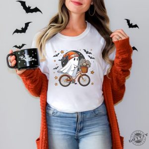 Cute Halloween Ghost Shirt Halloween Womens Sweatshirt Fall Halloween Party Tshirt Spooky Season Hoodie Autumn Shirt giftyzy 4