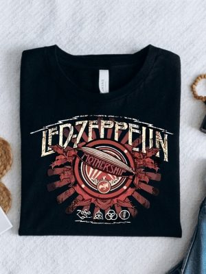 Led Zeppelin Mothership Shirt Led Zeppelin Album Cover Led Zeppelin T Shirt Led Zeppelin T Shirt revetee 3