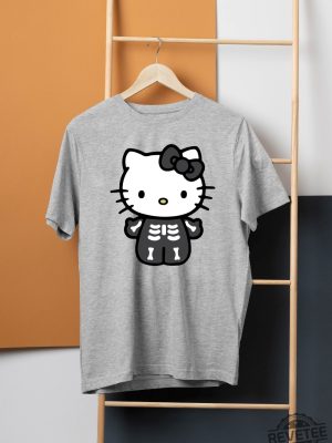 Hello Kitty Halloween Cat Tshirt Hello Kitty Shirt Kitty Horror Movie Kitty Scary Movie Hello Kitty Chucky Shirt revetee 2