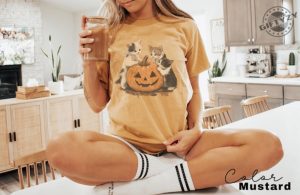 Vintage 90S Cat Halloween Shirt Spooky Season Tshirt Pumpkin Sweatshirt Cat Lover Hoodie Black Cat Shirt giftyzy 5