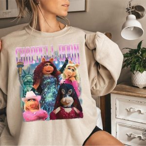 Chappell Roan The Muppet Shirt Miss Piggy Chappell Roan Bootleg Music Retro Tee revetee 5