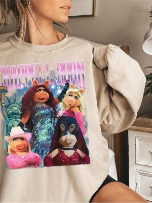 Chappell Roan The Muppet Shirt Miss Piggy Chappell Roan Bootleg Music Retro Tee revetee 5