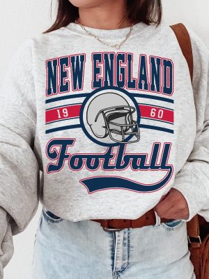 New England Football Sweatshirt The Pats Shirt Vintage New England Crewneck Patriots Sweatshirt revetee 4