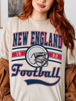 New England Football Sweatshirt The Pats Shirt Vintage New England Crewneck Patriots Sweatshirt revetee 5