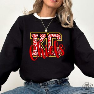 Kansas City Football Shirt Trendy Football Crewneck Sweatshirt Kansas City Hoodie Game Day Tshirt Taylor Travis Kc Chiefs Shirt giftyzy 8