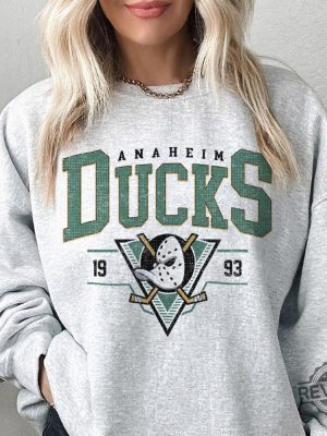 Vintage 90S Anaheim Ducks Shirt Crewneck Anaheim Ducks Sweatshirt Mighty Ducks Shirt Anaheim Ducks Shirt revetee 2