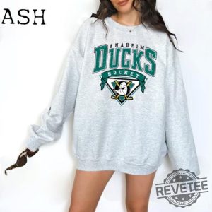 Vintage 90S Anaheim Mighty Ducks Sweatshirt Anaheim Ducks Shirt Mighty Ducks Shirt revetee 2