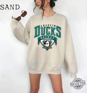 Vintage 90S Anaheim Mighty Ducks Sweatshirt Anaheim Ducks Shirt Mighty Ducks Shirt revetee 3