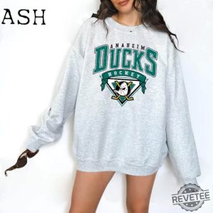 Vintage 90S Anaheim Mighty Ducks Sweatshirt Anaheim Ducks Shirt Mighty Ducks Shirt revetee 4