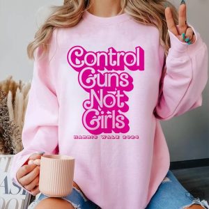 control guns not girls barbie style t shirt harris walz 2024 protect women shirt democrat laughinks 2