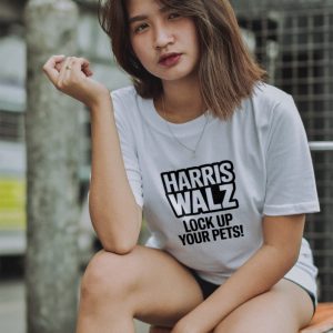 harris walz lock up your pets shirt cringy haitians eat pets shirt