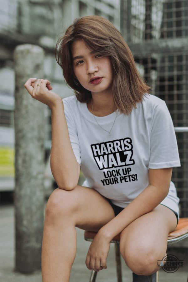 harris walz lock up your pets shirt cringy haitians eat pets shirt