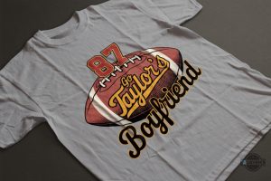 go taylors boyfriend kansas city chiefs shirt football taylor swift funny tee