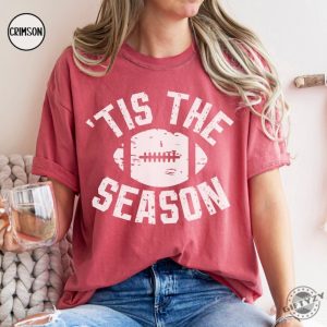 Tis The Season Football Shirt Tis The Season Sports Tshirt Retro Football Mom Sweatshirt Game Day Apparel Football Coach Gift giftyzy 6