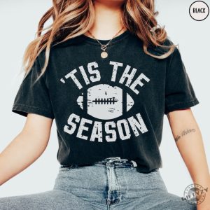 Tis The Season Football Shirt Tis The Season Sports Tshirt Retro Football Mom Sweatshirt Game Day Apparel Football Coach Gift giftyzy 7