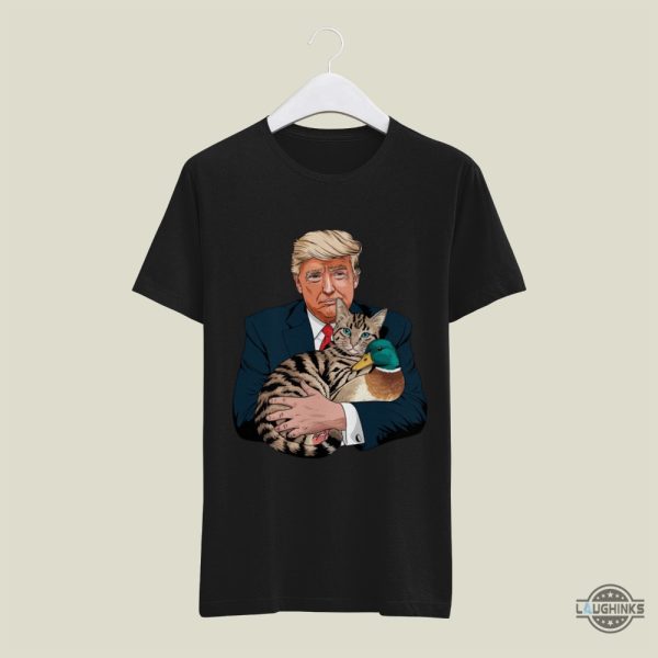 donald trump hugs duck and cat shirt haitian springfield oh felon 2024 vintage tee laughinks 4