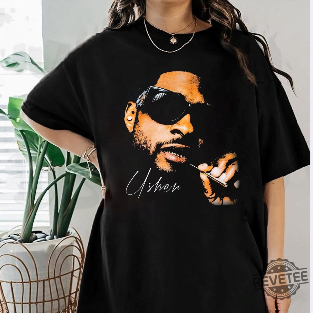 Vintage Usher Face Shirt Concert 2024 Past Present Future Sweatshirt Vintage Usher 90S Shirt