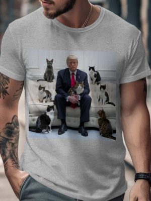 Trump Funny Cat Lover T Shirt Cute Cats On Sofa With Trump Shirt Unique Cat Dad T Shirt revetee 3