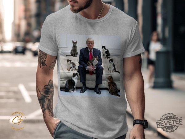 Trump Funny Cat Lover T Shirt Cute Cats On Sofa With Trump Shirt Unique Cat Dad T Shirt revetee 3