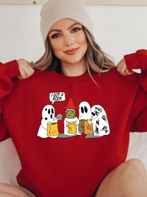 I Got A Rock Sweatshirt Trick Or Treat Sweatshirt Ghost Halloween Sweatshirt Snoopy Halloween Shirt revetee 4