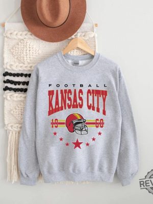 Vintage Style Kansas City Football Kc Chiefs Shirt Kansas City Chiefs Shirt Near Me Chiefs Sweatshirt Chiefs T Shirt revetee 2